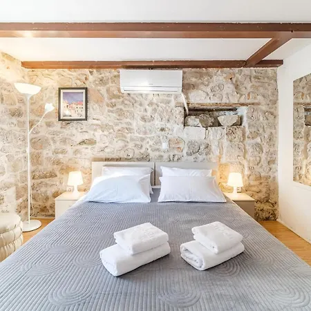 Sv.duje Appartement *